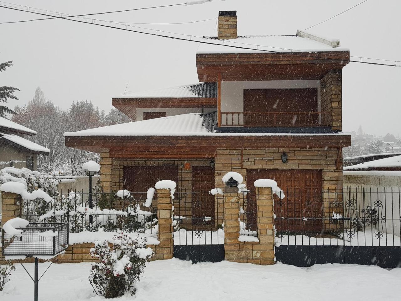 Citizen Kane Lodge - Hospedaje Gourmet San Carlos de Bariloche Exteriör bild